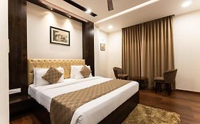Hotel Aksh Inn